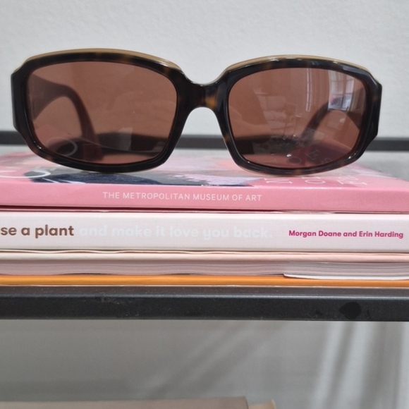 CHANEL CC Brown Tortoise Shell Sunglasses Style 5144 - Picture 13 of 14